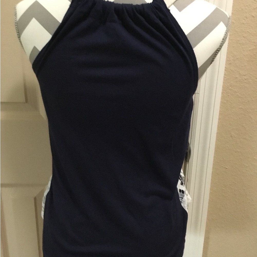 ⭐️Size XS⭐️ Sleeveless Top